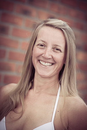 Ineke V...